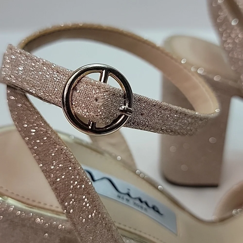 NINA NWOT GLITTER BLOCK HEEL PLATFORM SANDALS SZ 6 SPARKLE